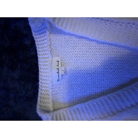 New Cream Threaded Leaf Women’s Sweater With Teddy Bears - Size L - Picture 4 of 4